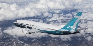 B737
