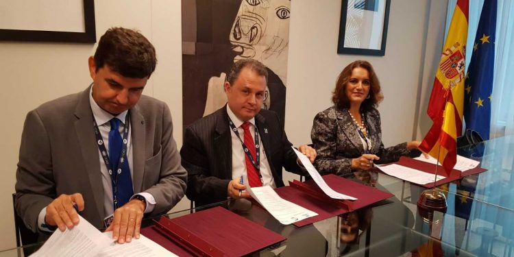 Firma del Memorandum