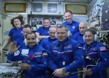 Nueve astronautas en la ISS
