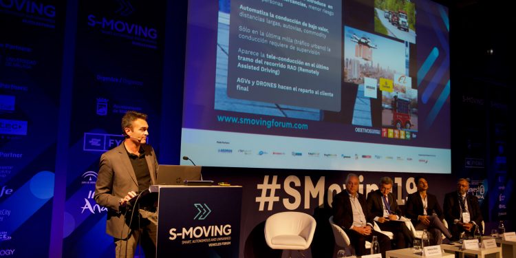Mesa redonda Movilidad futura y Aeroespacial en S-MOVING