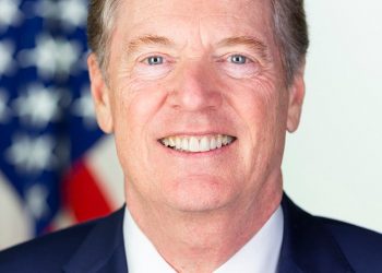 Robert E. Lighthizer