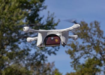 UPS Dron