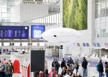 Prueban un vehículo aéreo híbrido en las terminales del aeropuerto de Francfort como sistema de seguridad