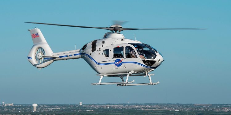 Helicóptero H135 de la Nasa