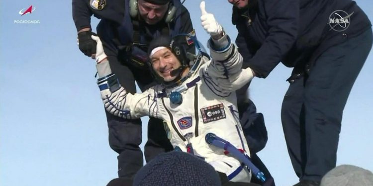 El astronauta Luca Parmitano a su llegada a la Tierra