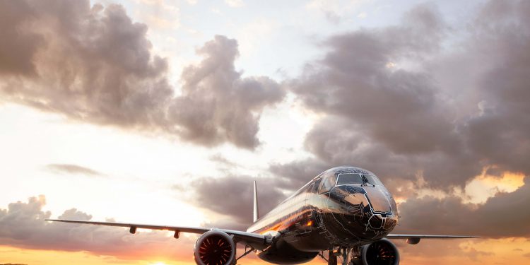 Un E190-E2 de Helvetic Airways