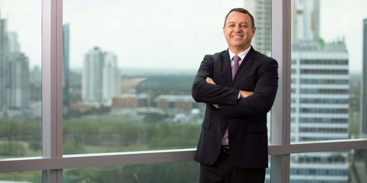 Luis Felipe de Oliveira