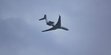 Avión