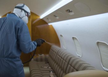 Duncan Aviation desinfecta aviones