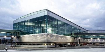 Aeropuerto Rosalia De Castro