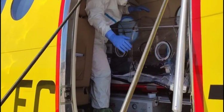 Primer traslado de un avión con cápsula de Eliance