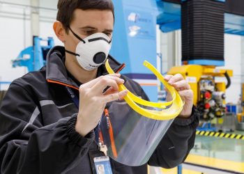 Airbus España está fabricando protectores individuales impresos en 3D para los hospitales