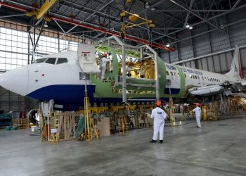 Un B737-800 convertido a carguero por IAI