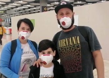Mascarillas en aviones y aeropuertos