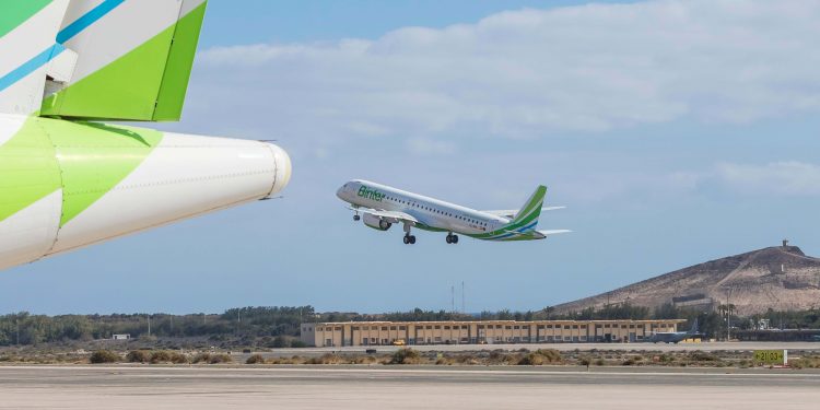 Un Embraer de Binter