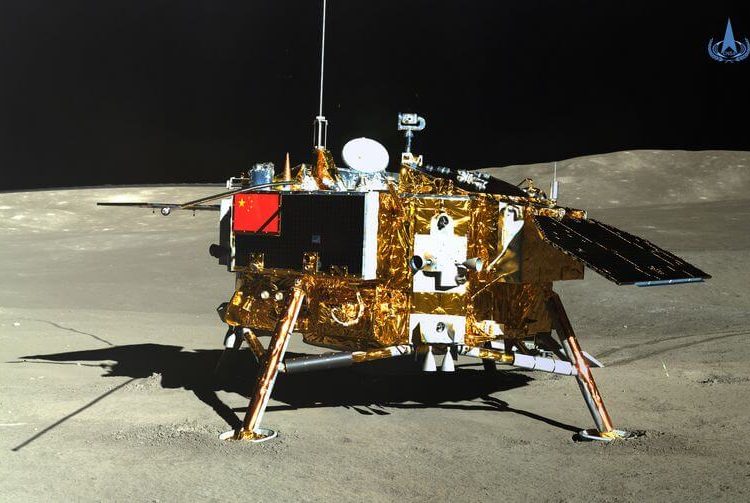 La sonda china Chang'e-4 supera los 500 días terrestres en el lado oculto de Luna