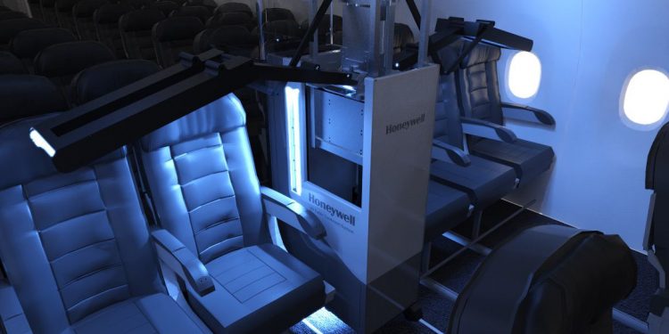 Limpieza de cabinas con luz ultravioleta