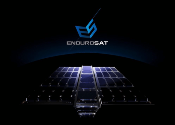 Momentus y EndurSat