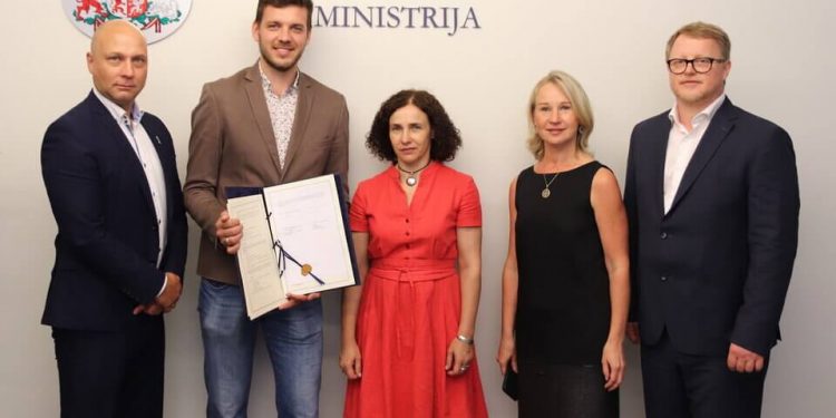 Letonia se incorpora a la ESA