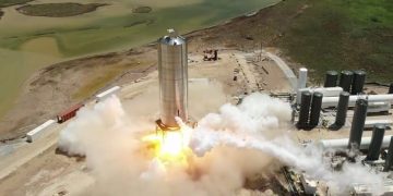 SpaceX realiza la prueba de fuego estático de la Starship SN5