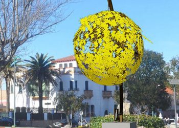La asociación Astróbriga ha puesto en marcha el proyecto para la construcción de un sistema solar a escala.