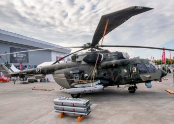 Russian Helicopters muestra el nuevo Mi-171SH
