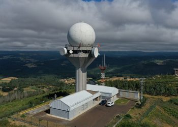 Entra en servicio en La Coruña un nuevo radar de Enaire tras invertir 1,1 millones de euros