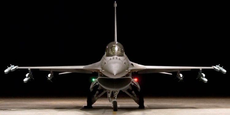 F-16
