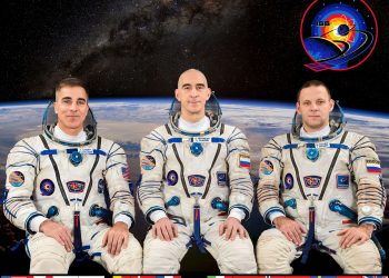 Regresan a la Tierra desde la ISS los tres astronautas de la Expedición 63