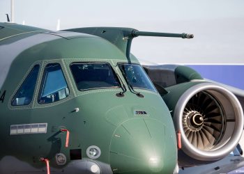 C-390 Millennium de Embraer, Gran Premio de la Semana de la Aviación en el segmento de Defensa