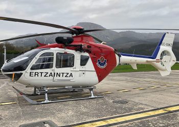 Formación Pilotos Helicopteros de la Policia vasca