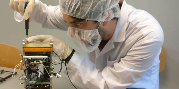 Un millar de expertos de 20 países participaron en el III Congreso Nacional de la Ingeniería Espacial