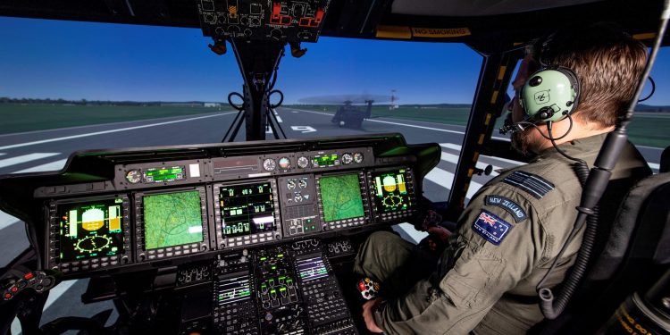 CAE entregó su simulador 700MR NH90 a la Fuerza Aérea de Nueva Zelanda