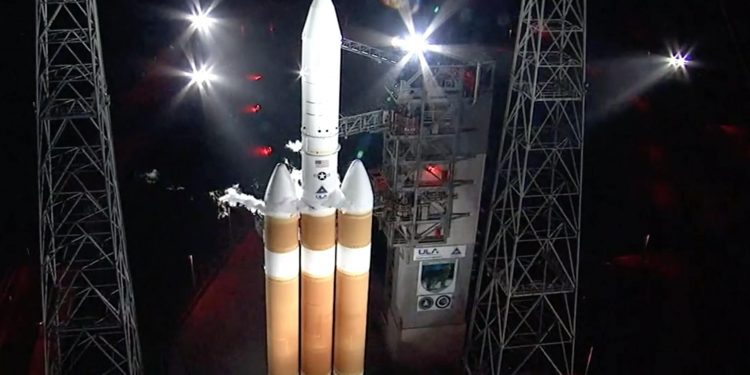 Abortan el lanzamiento del cohete Delta 4-Heavy de ULA