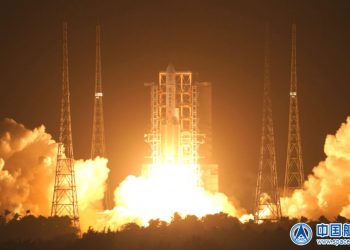 China lanzó el Chang’e-5 para traer muestras de la Luna
