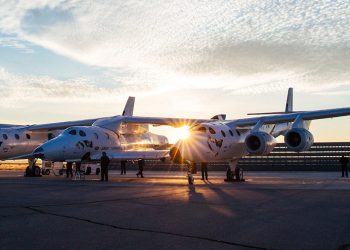 Virgin Galactic prepara su primer vuelo espacial desde Nuevo México a finales de este otoño