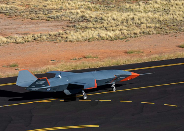 Boeing finaliza la primera prueba de rodaje del avión Loyal Wingman