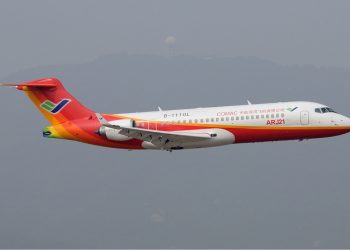 China avanza en la entrega de aviones ARJ21