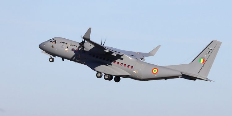 Mali encarga otro Airbus C295