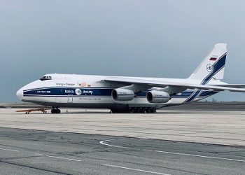 Un An-124-100 de Volga-Dnepr Airlines