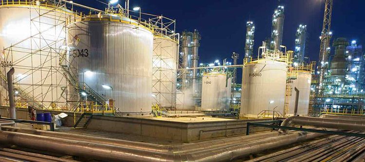 Instalaciones de Repsol en Tarragona