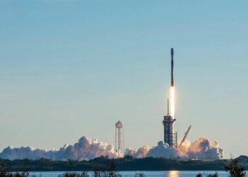 SpaceX lanzó 60 satélites Starlink