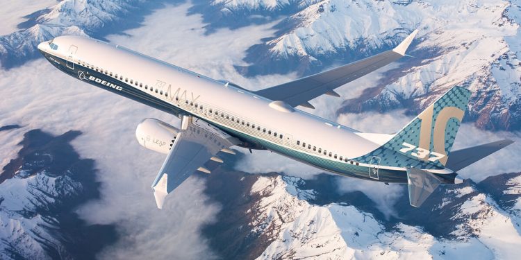 737 Max 10