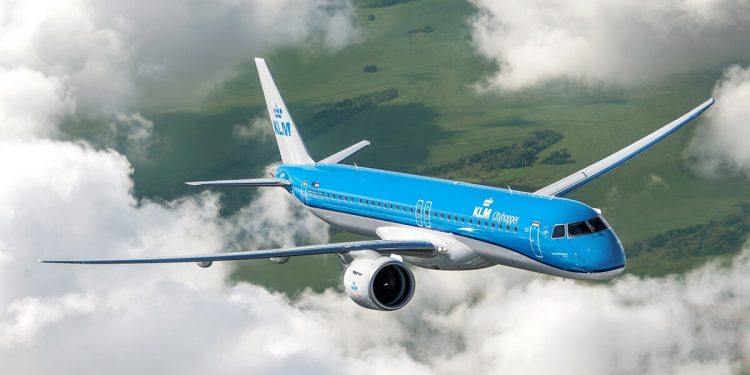 KLM recibe su primer E195-E2 de Embraer