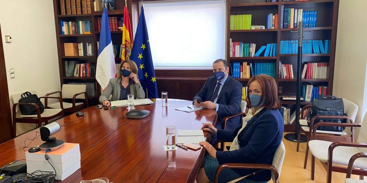 Acuerdo hispano-francés sobre combustibles sostenibles en aviación