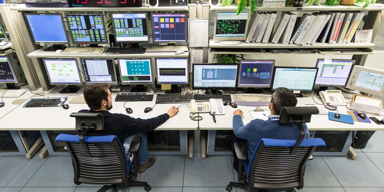 Personal técnico de ENAIRE
