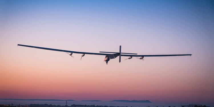 Skydweller Aero prueba con éxito el vuelo sin piloto del avión que se alimenta por energía solar