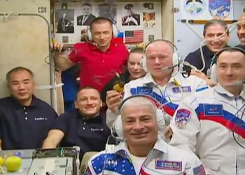La Soyuz MS-18 con tres astronautas a bordo llegó a la ISS tres horas después del lanzamiento