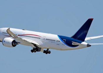 Un Dreamliner operado por Comlux batió el récord de vuelo más largo sin escalas entre Seúl y Buenos Aires