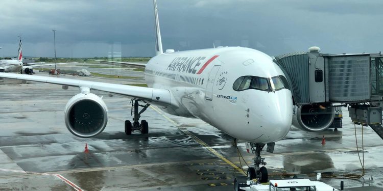 Primer vuelo de un A350 de Air France entre París y Montreal con combustible de aviación sostenible